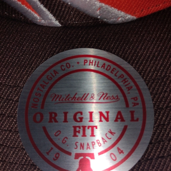 San Diego Padres Coopertown snapback cap. - Picture 6 of 8